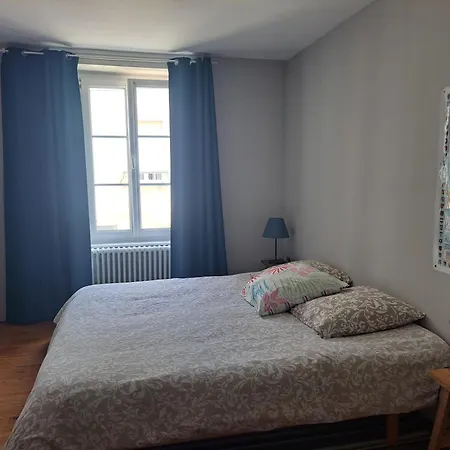 Clos St Vaast Pres Et Port * Saint-Vaast-la-Hougue