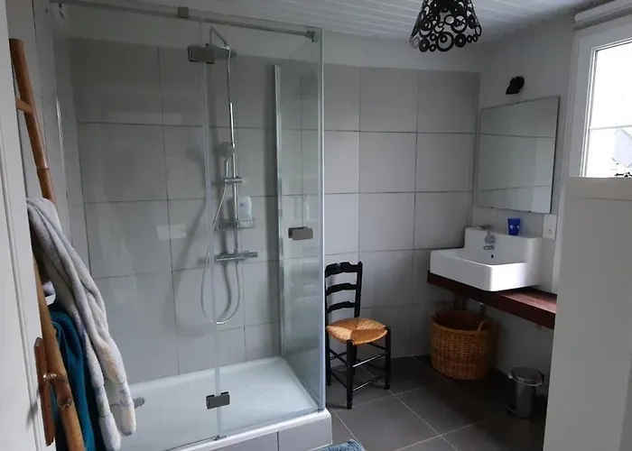 Clos St Vaast Près Et Port Hébergement de vacances Saint-Vaast-la-Hougue