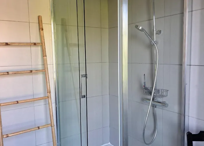 Clos St Vaast Près Et Port Saint-Vaast-la-Hougue